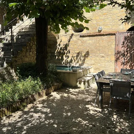 La Maison D'albusse Holiday home *
