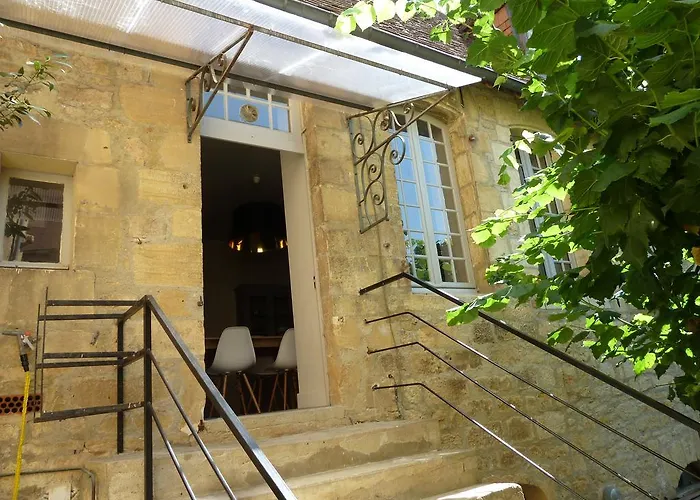 La Maison D'albusse Tatil Evi